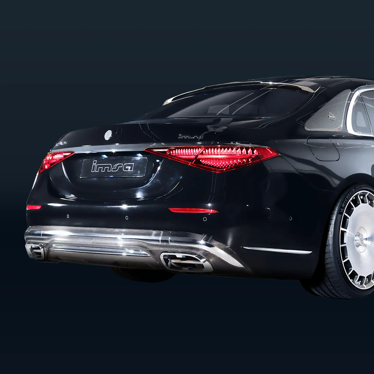 IMSA Rear Signature Commission in der Heckansicht