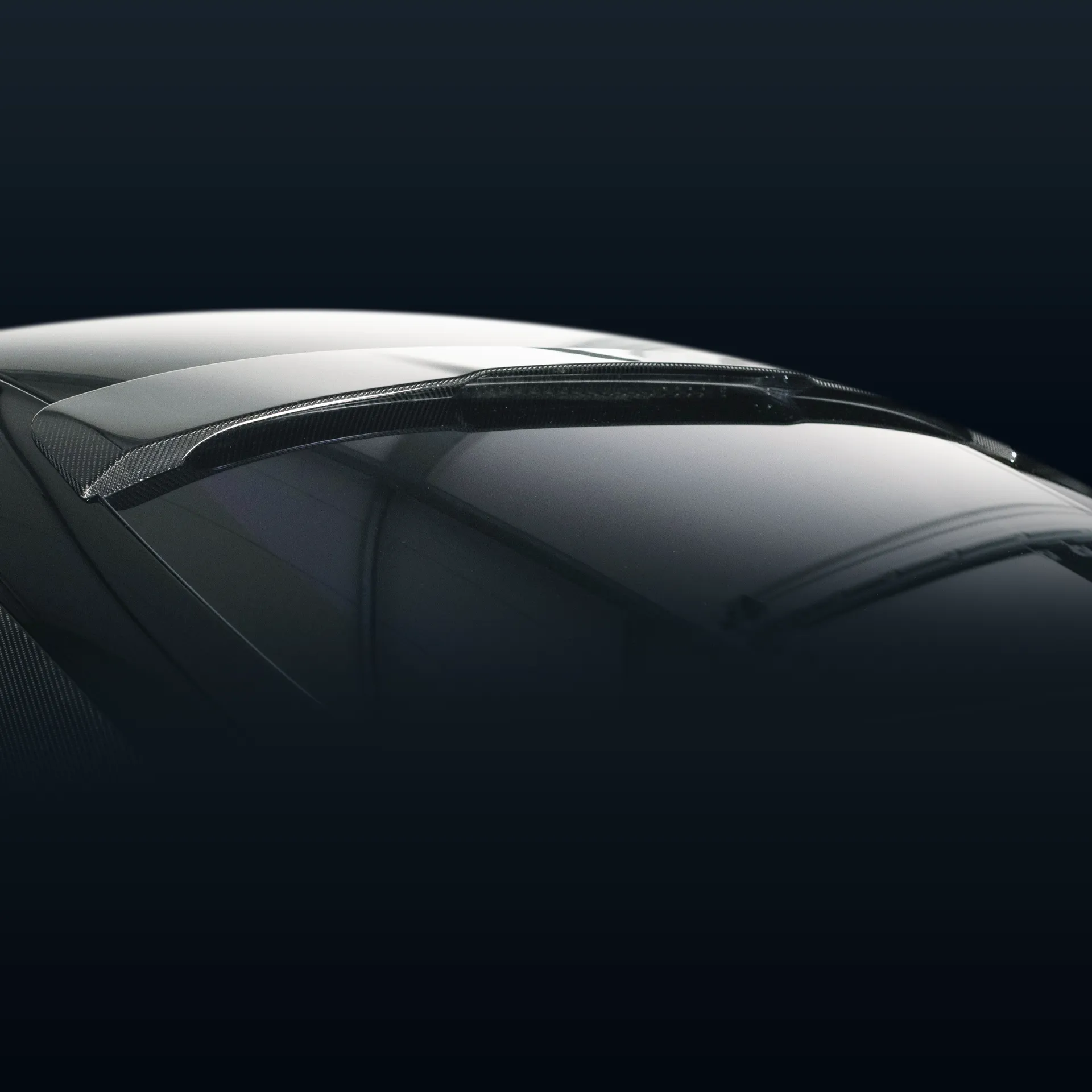 Zweite Ansicht des IMSA Roofspoilers zur optischen Streckung der Silhouette